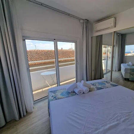 Kitieos Apts 100m From Finikoudes Apartamento *