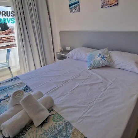 Kitieos Apts 100m From Finikoudes Apartamento *