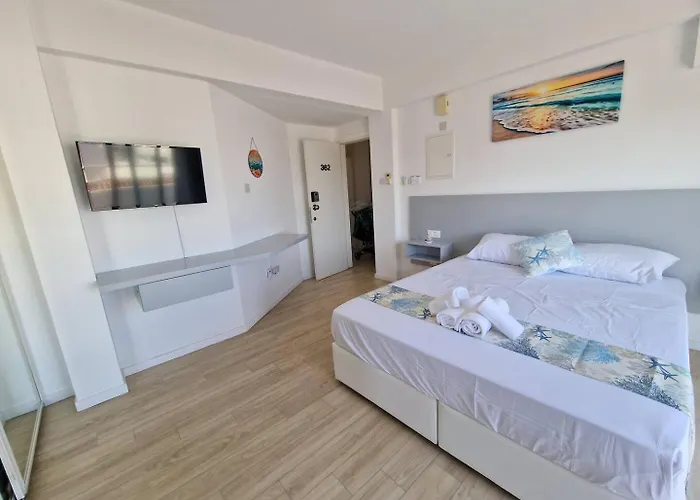 Kitieos Apts 100m From Finikoudes *