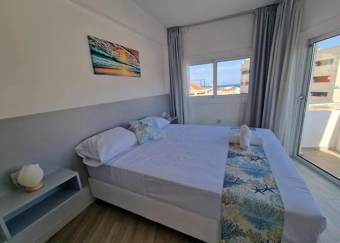 Kitieos Apts 100m From Finikoudes アパート *