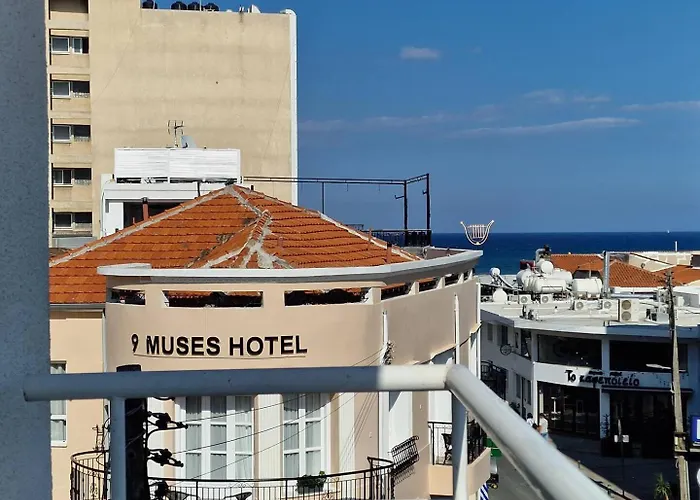 Kitieos Apts 100m From Finikoudes ラルナカ