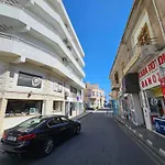 Kitieos Apts 100m From Finikoudes شقة