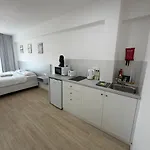 Apartment Kitieos Apts 100m From Finikoudes Larnaka