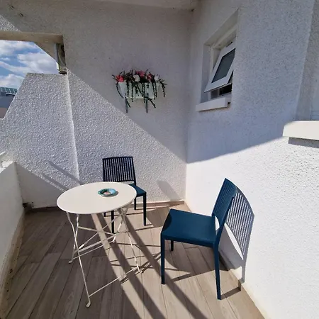 Appartement Kitieos Apts 100m From Finikoudes *