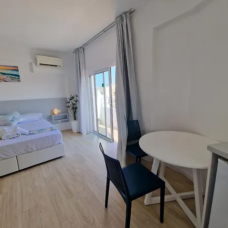 Kitieos Apts 100m From Finikoudes *
