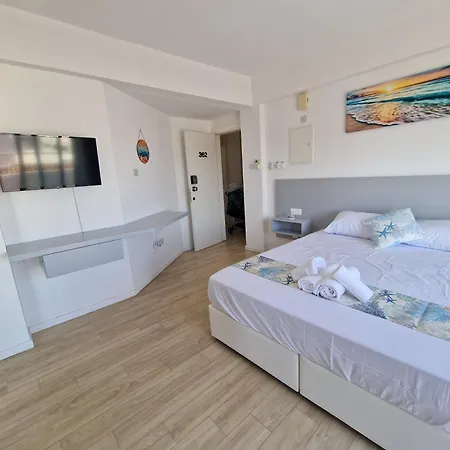 Kitieos Apts 100m From Finikoudes Apartment *