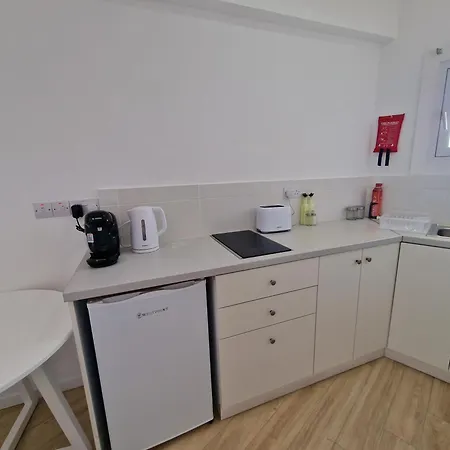 Apartment Kitieos Apts 100m From Finikoudes *