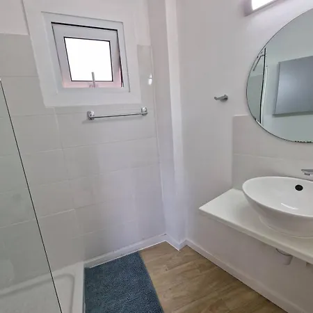 Kitieos Apts 100m From Finikoudes * 拉纳卡