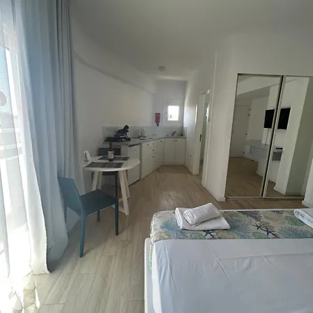 Kitieos Apts 100m From Finikoudes 公寓 *